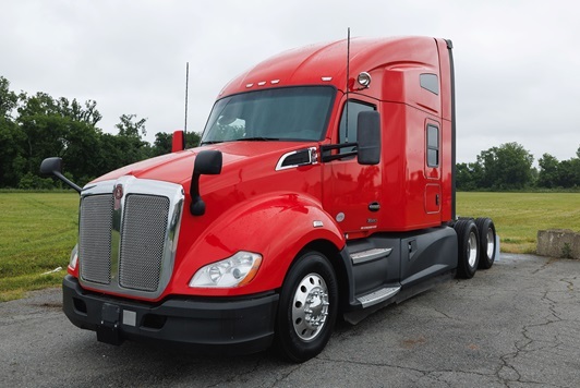 2022 KENWORTH T680 in Little Rock, AR