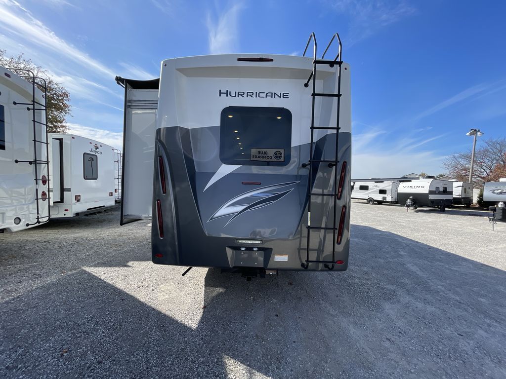 2023 Thor Motor Coach Hurricane 29M in franklin KY