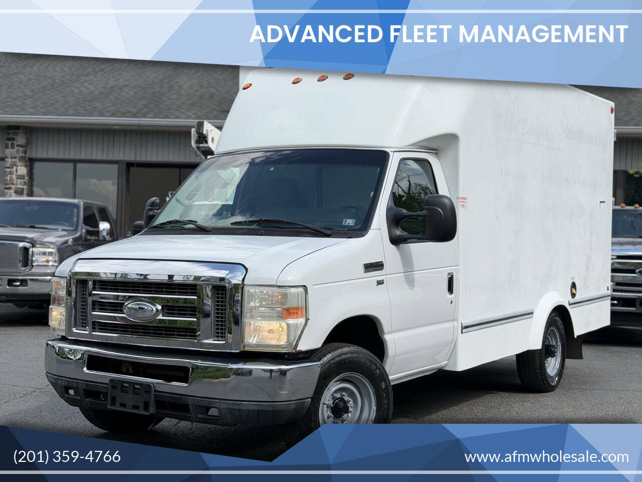 2015 FORD E-Series in Branchville, NJ
