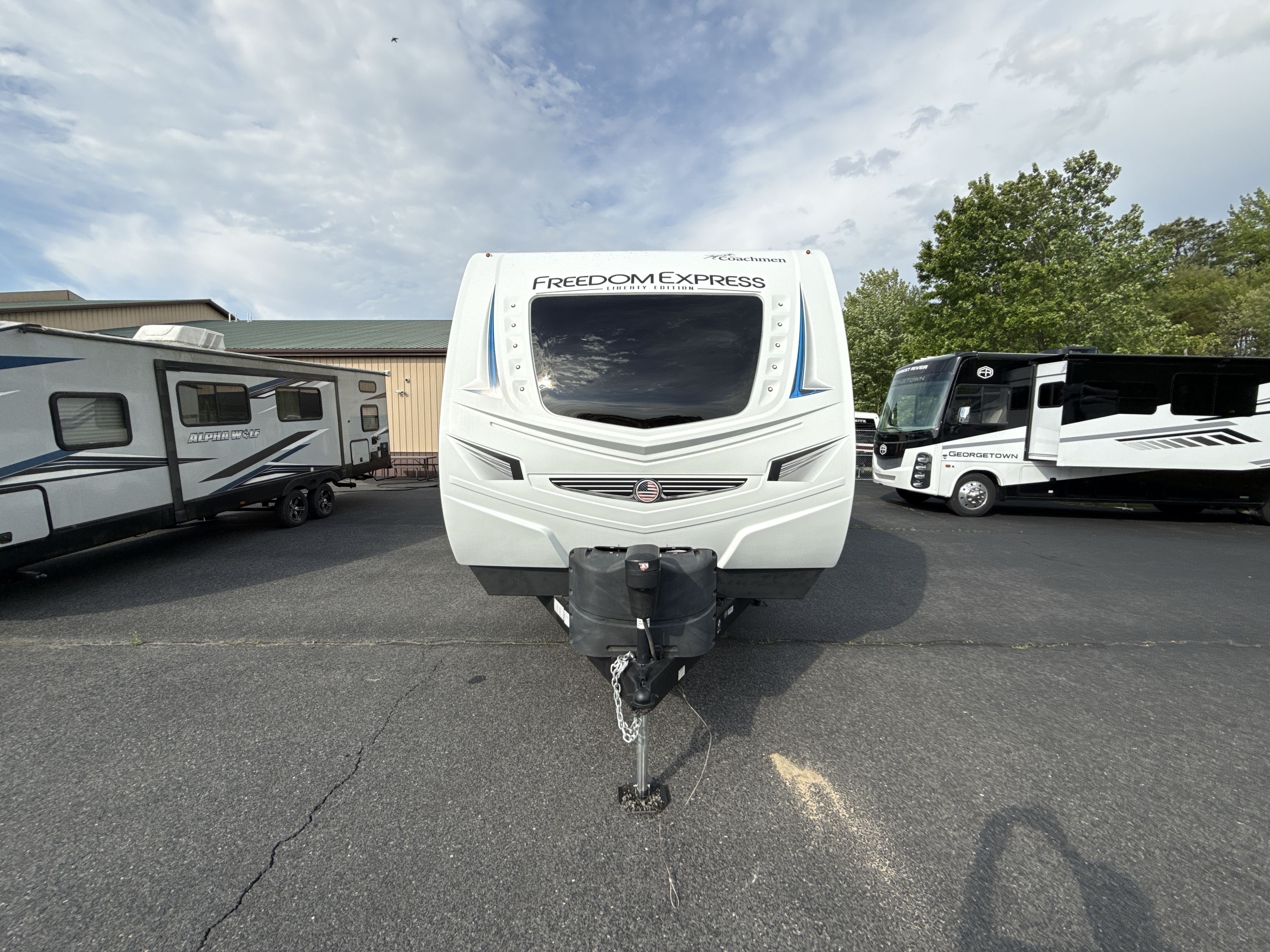 2020 Coachmen FREEDOM EXPRESS LIBERTY EDITION 326BHDSLE RV