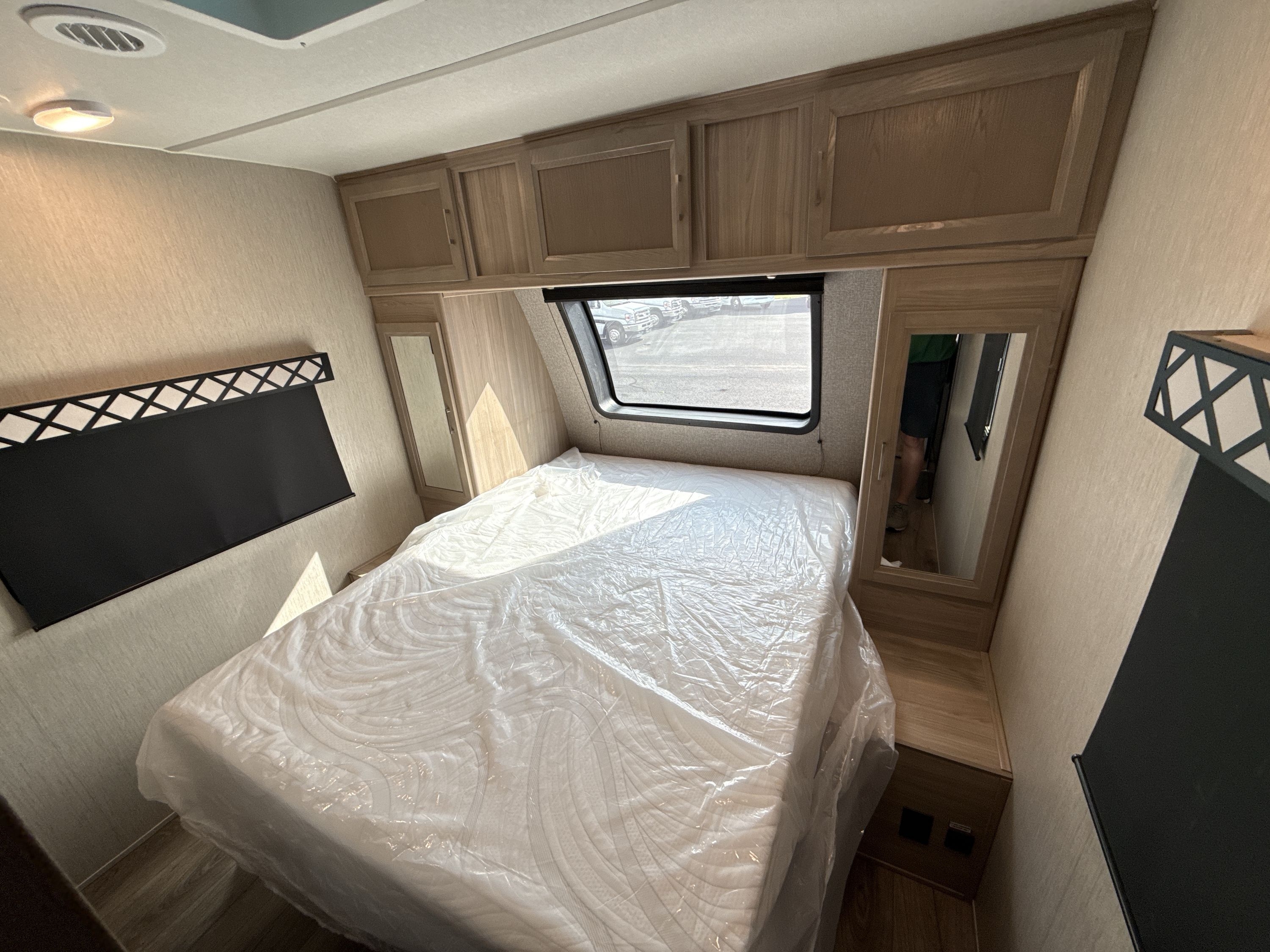 2020 Coachmen FREEDOM EXPRESS LIBERTY EDITION 326BHDSLE in berlin NJ