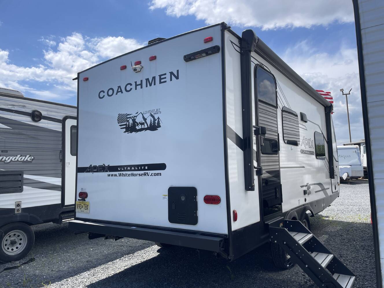 A photo of this 2025 Coachmen APEX ULTRA-LITE 188RBST