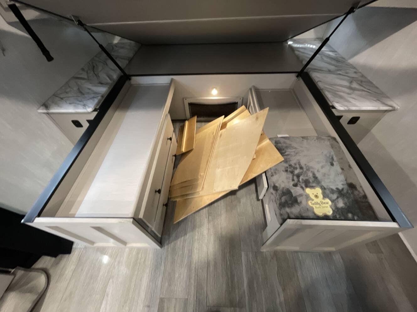A photo of this 2025 Coachmen APEX ULTRA-LITE 188RBST