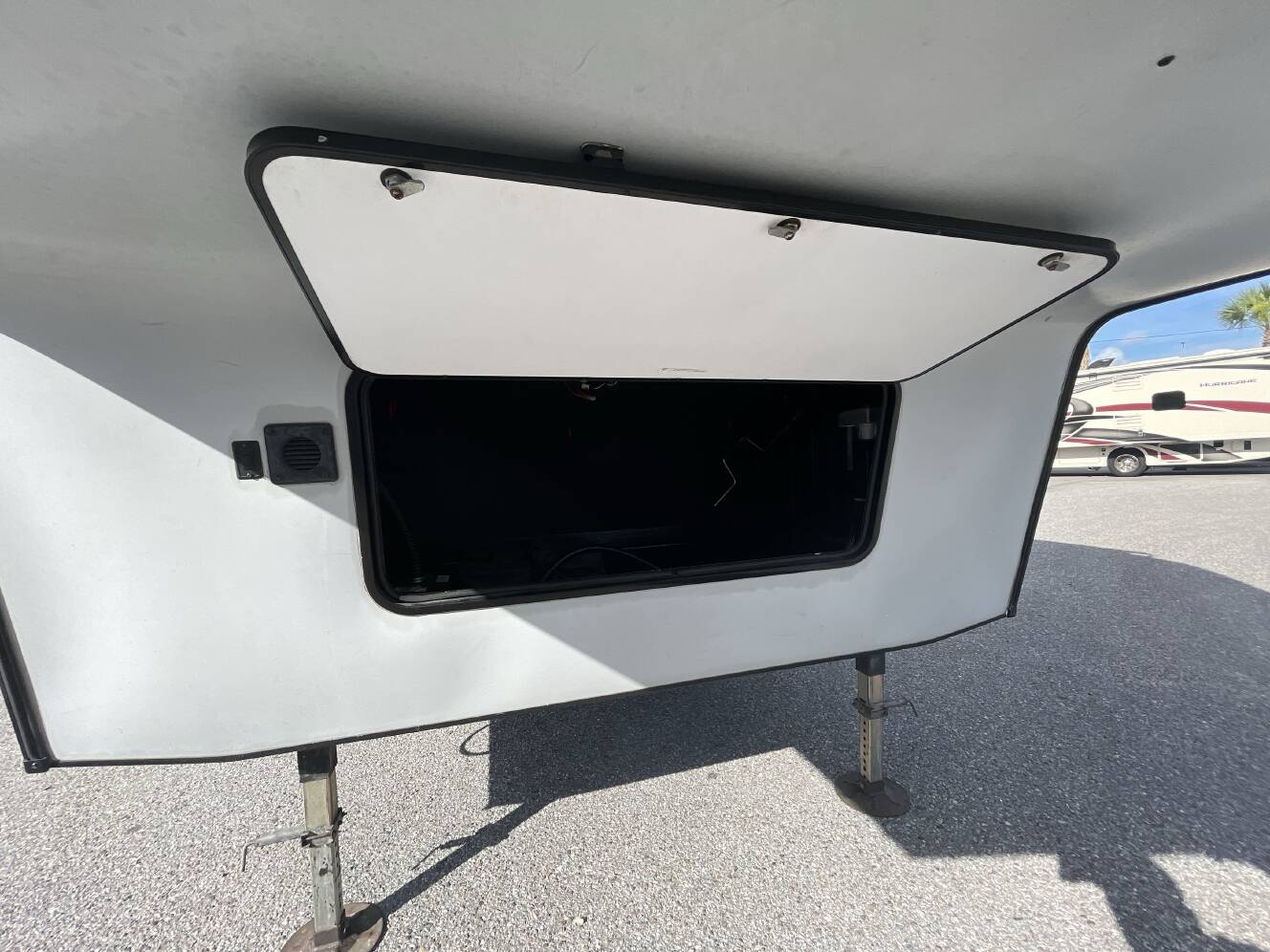 A photo of this 2019 Dutchmen ASTORIA 3123BHF