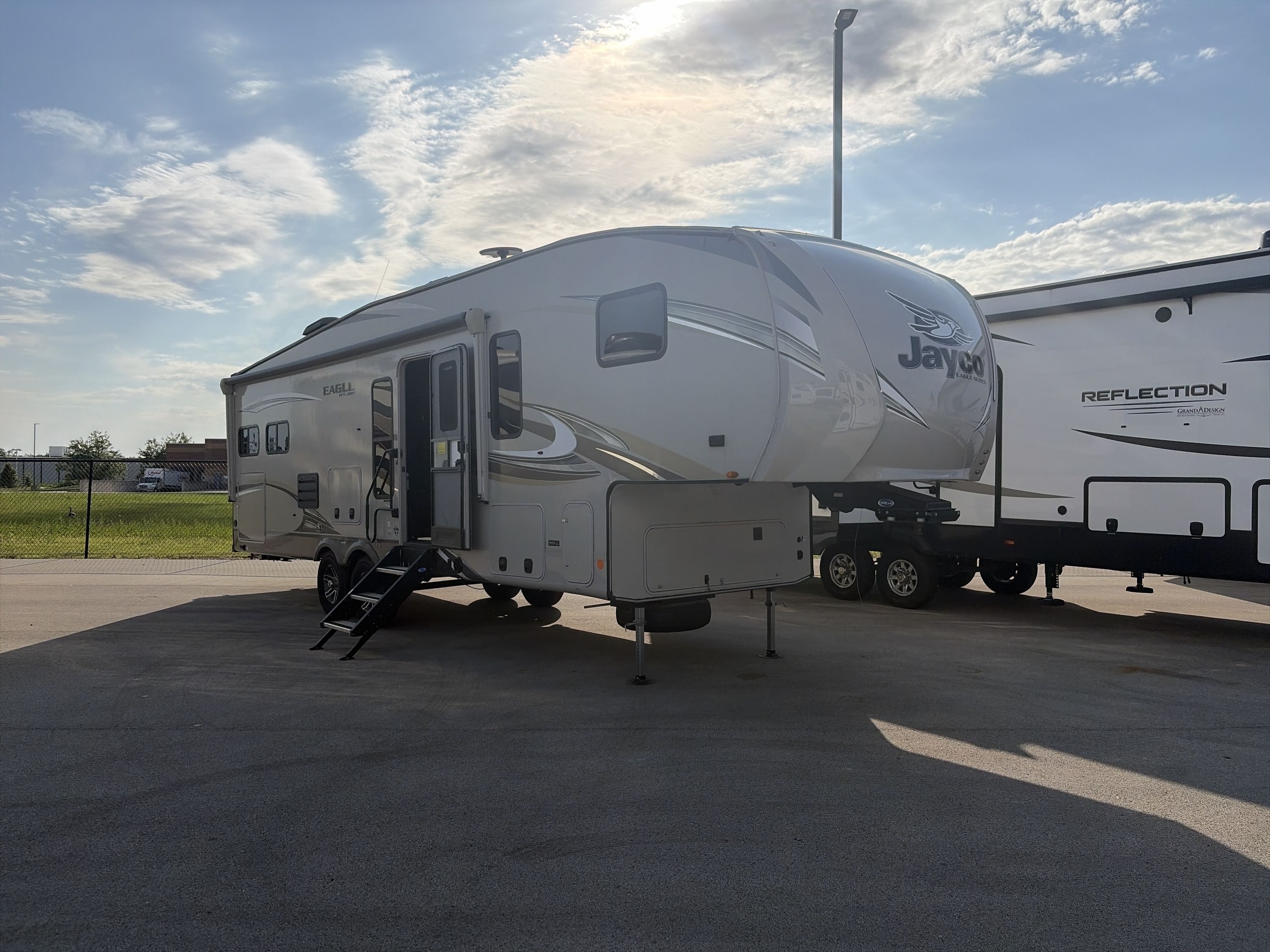 2020 Jayco EAGLE HT 30.5MLOK RV
