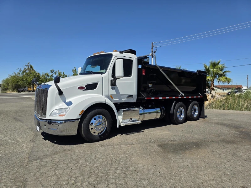 2022 PETERBILT 579