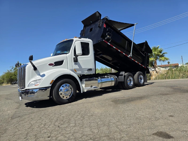 2022 PETERBILT 579