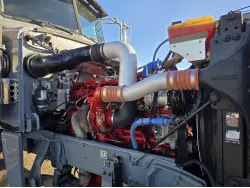 2015 PETERBILT 389