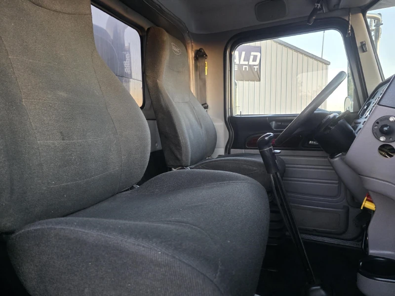 2015 PETERBILT 389