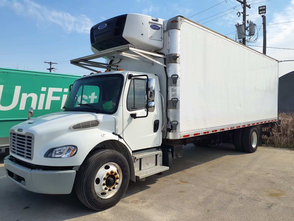 2019 FREIGHTLINER BUSINESS CLASS M2 106 in Indianapolis, IN