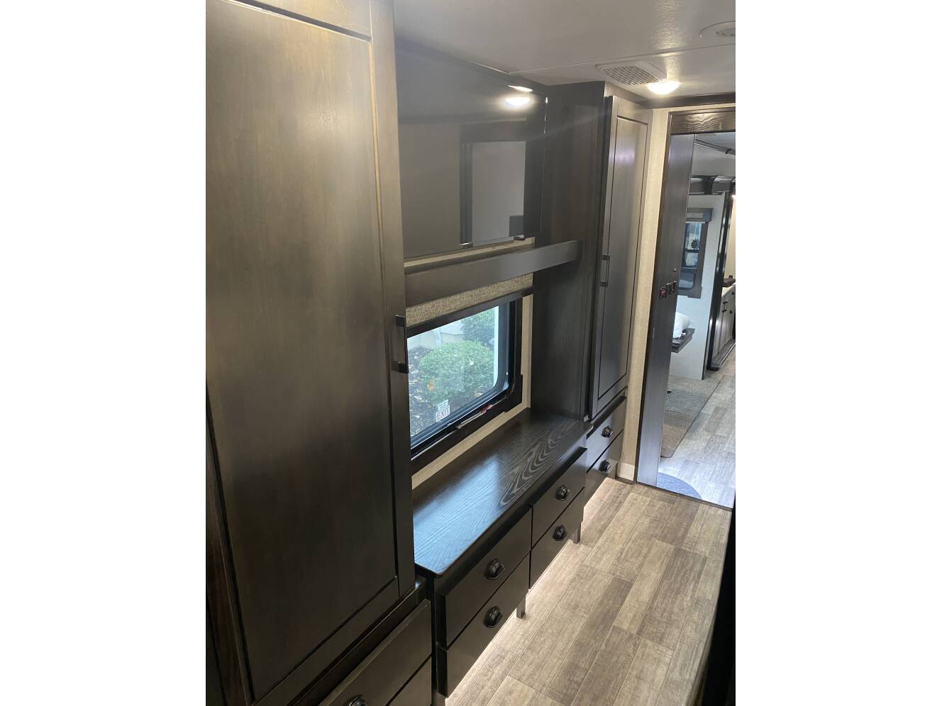 A photo of this 2020 Redwood REDWOOD 4001LK