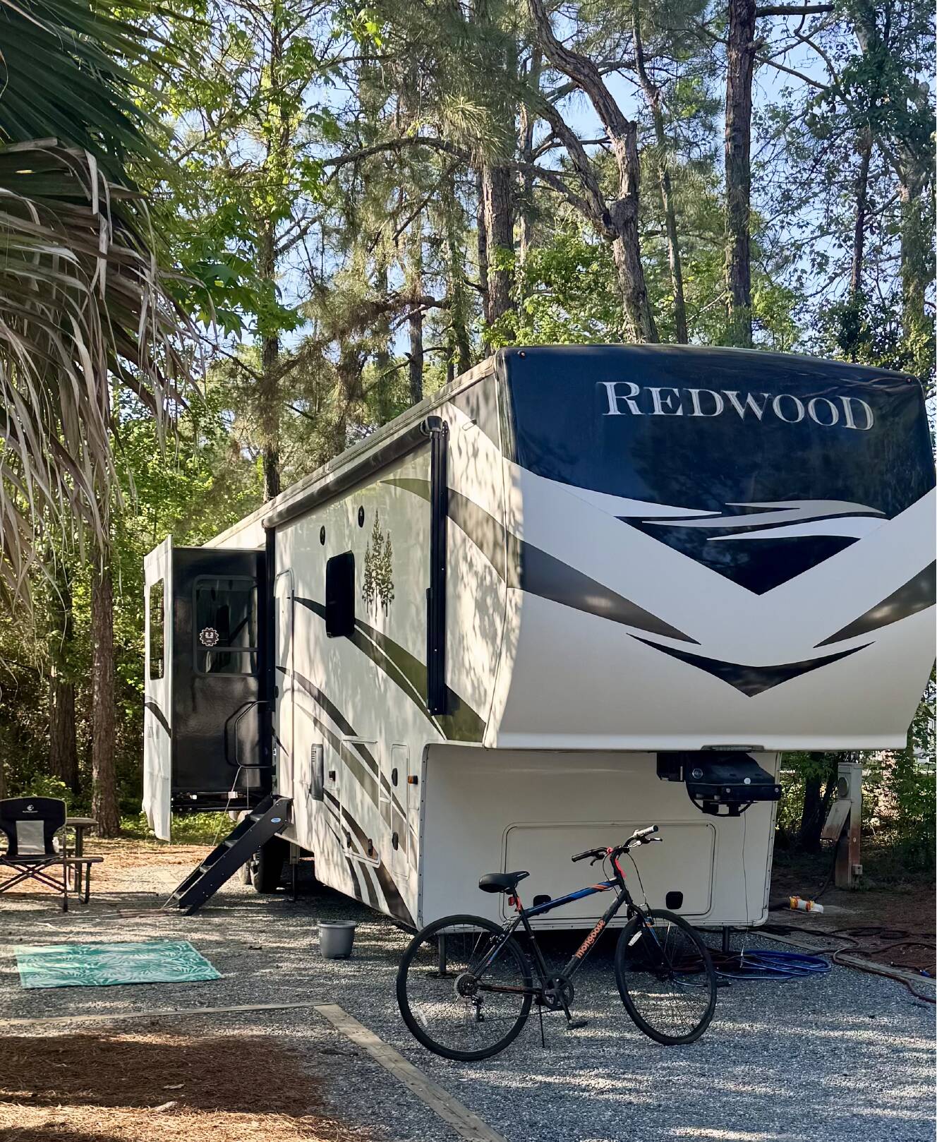 A photo of this 2020 Redwood REDWOOD 4001LK
