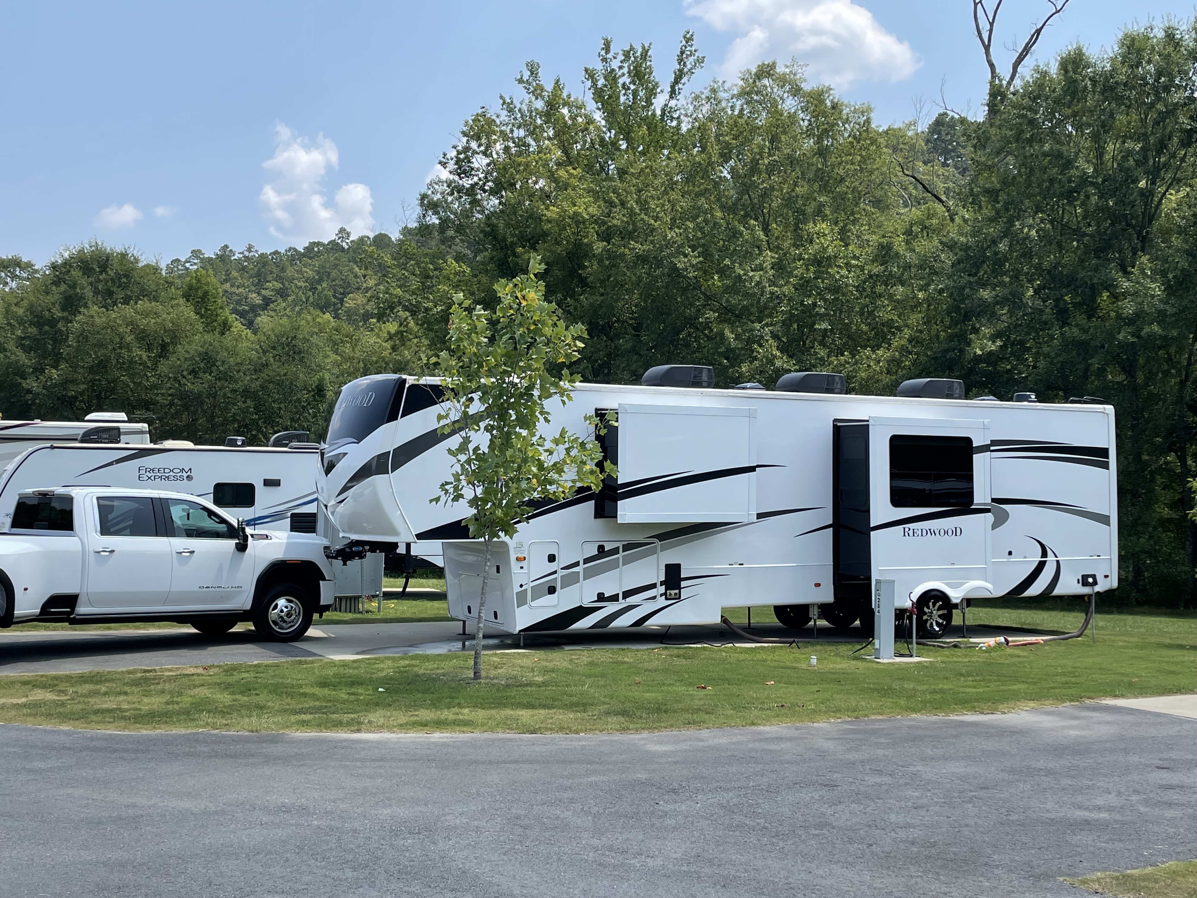 2020 Redwood REDWOOD 4001LK in bartlett TN
