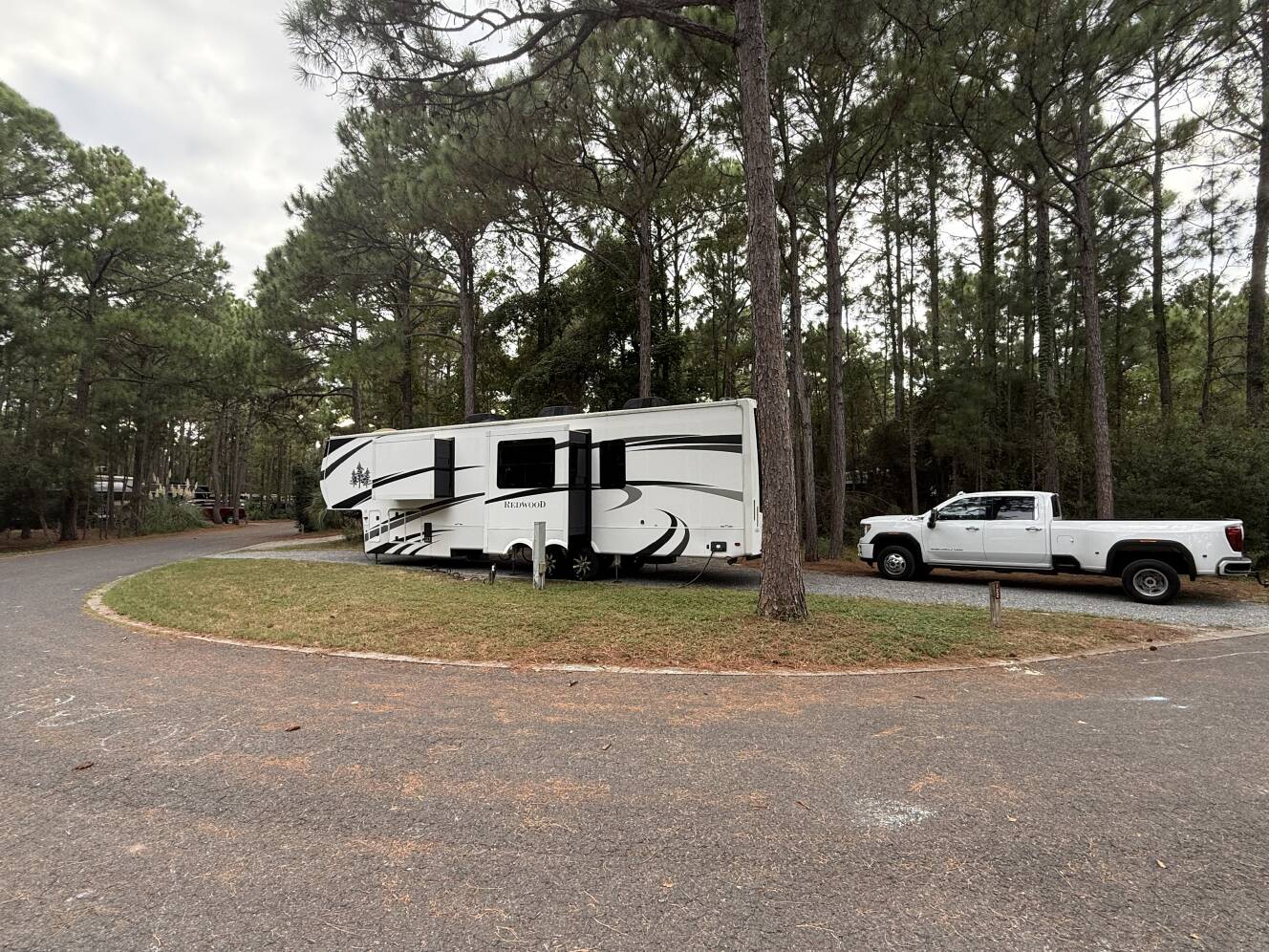 A photo of this 2020 Redwood REDWOOD 4001LK