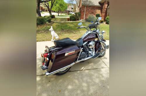 2005 Harley-Davidson ROAD KING FLHR in corinth TX
