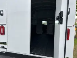 2026 CHEVROLET Express 3500