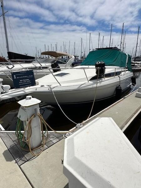 1996 Wellcraft MARTINIQUE 3200 in long beach CA