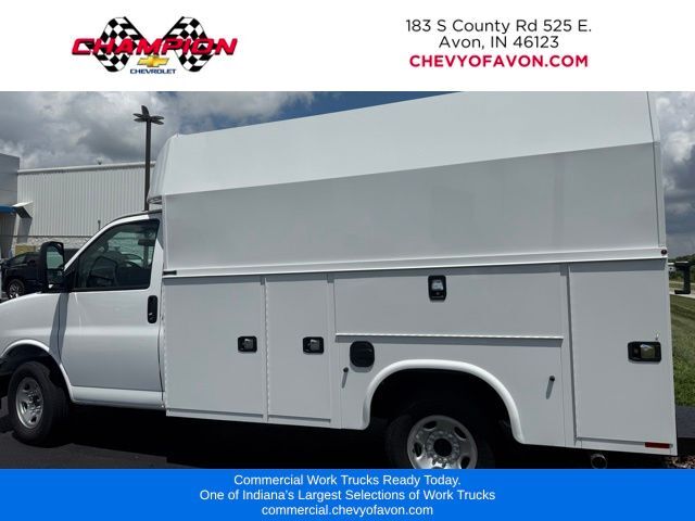 2025 CHEVROLET Express 3500 in Avon, IN