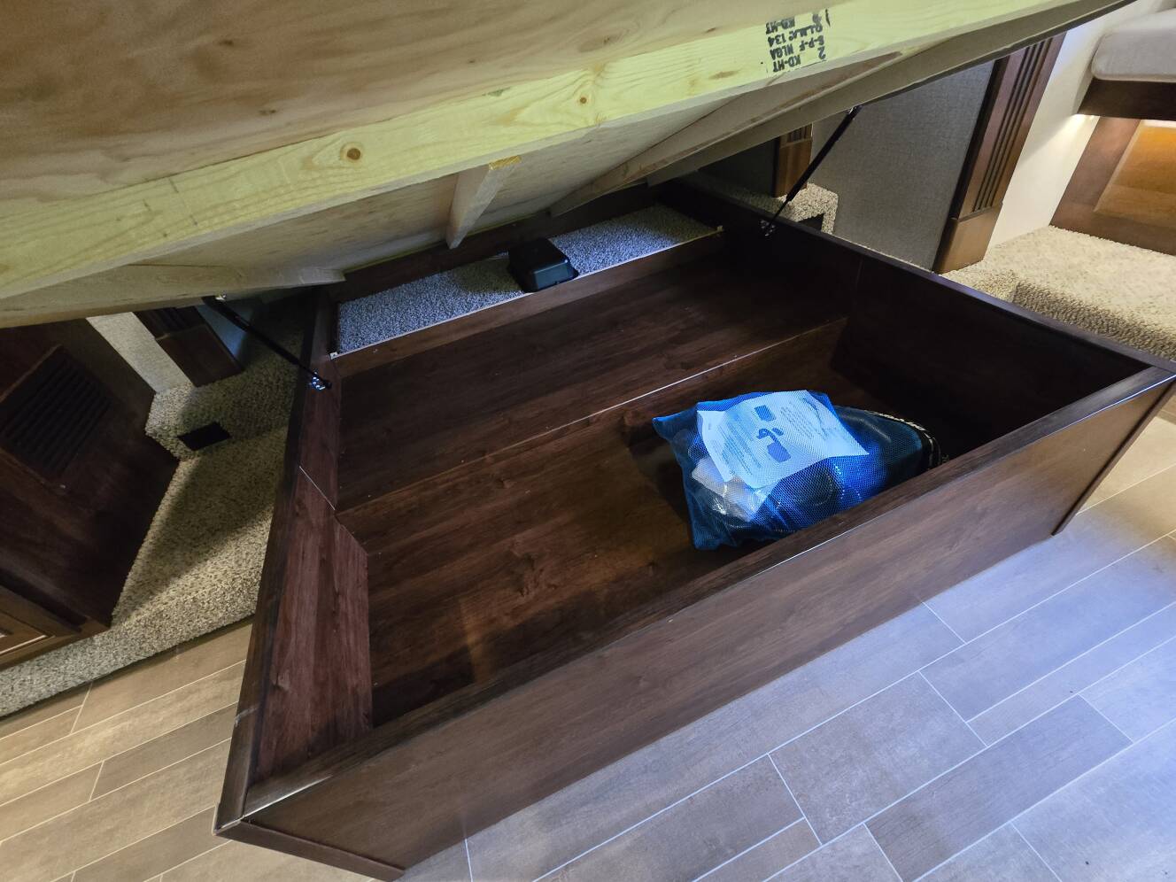 A photo of this 2019 Jayco PINNACLE 36SSWS