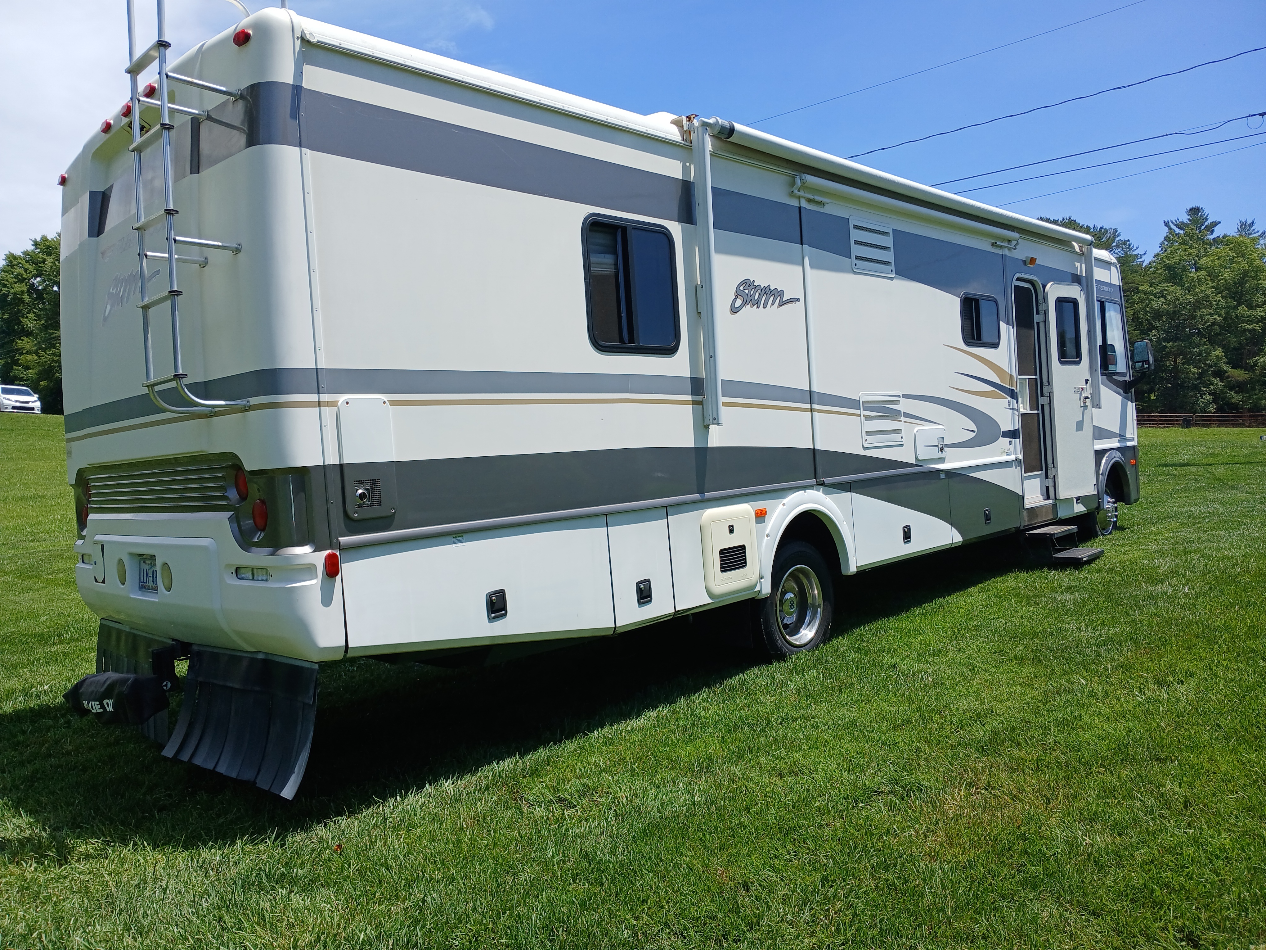 View more photos of this listing
