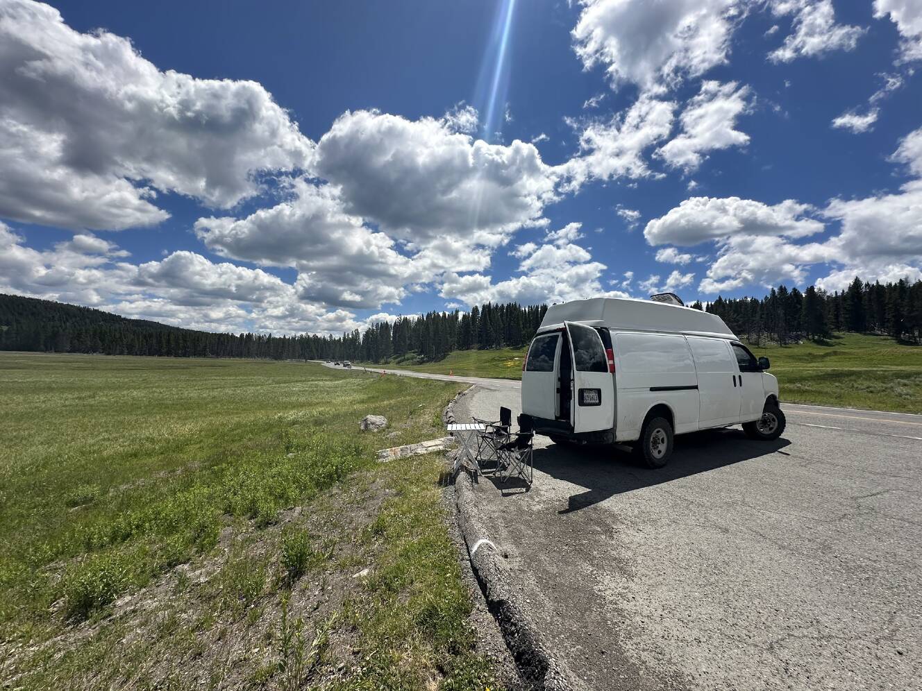 A photo of this 2022 Airstream CARAVEL 16RB