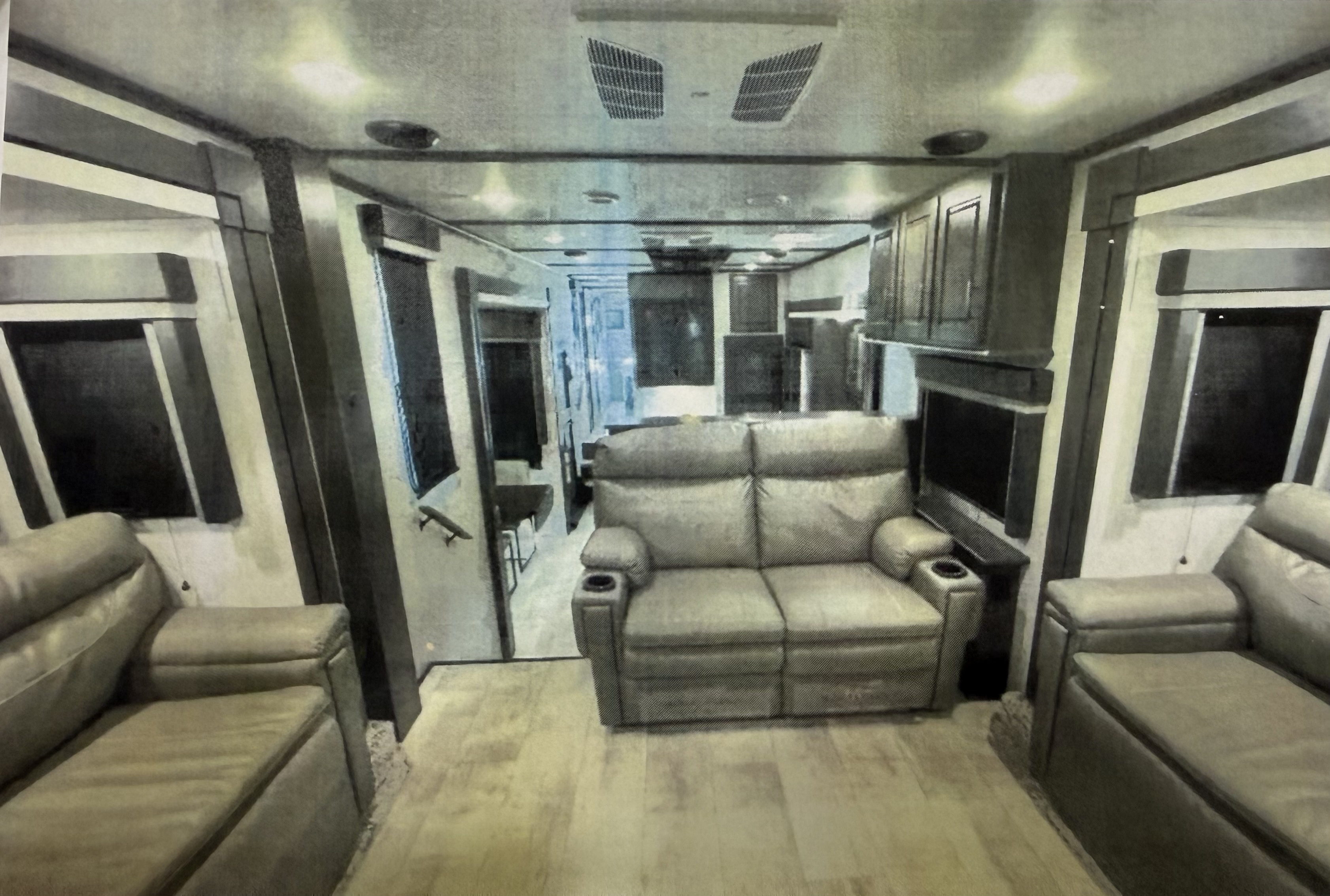 2022 Grand Design MOMENTUM 376THS in keyser WV