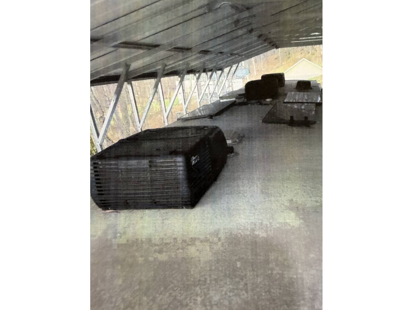 A photo of this 2022 Grand Design MOMENTUM 376THS
