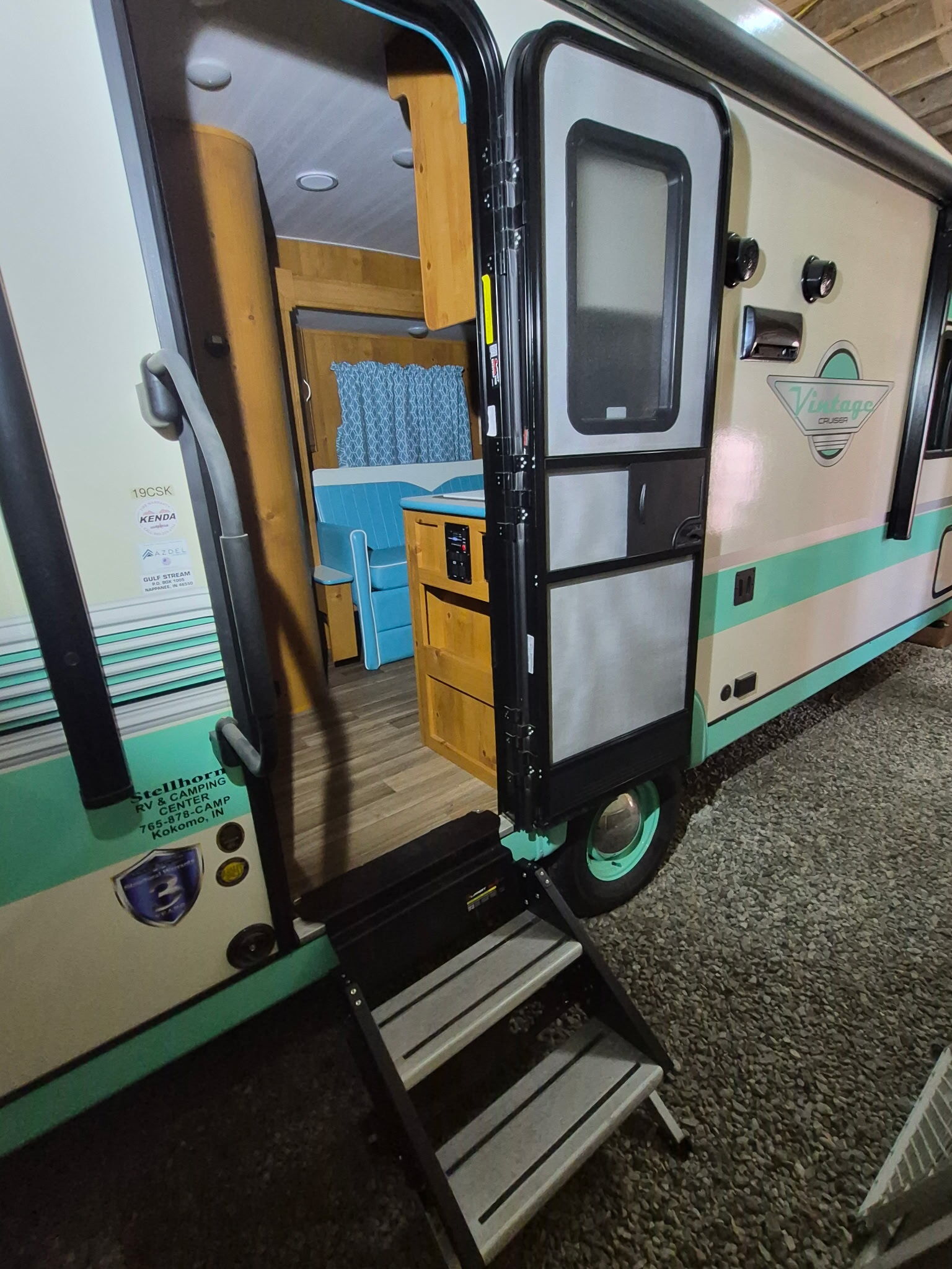 2025 Gulf Stream VINTAGE CRUISER 19CSK RV