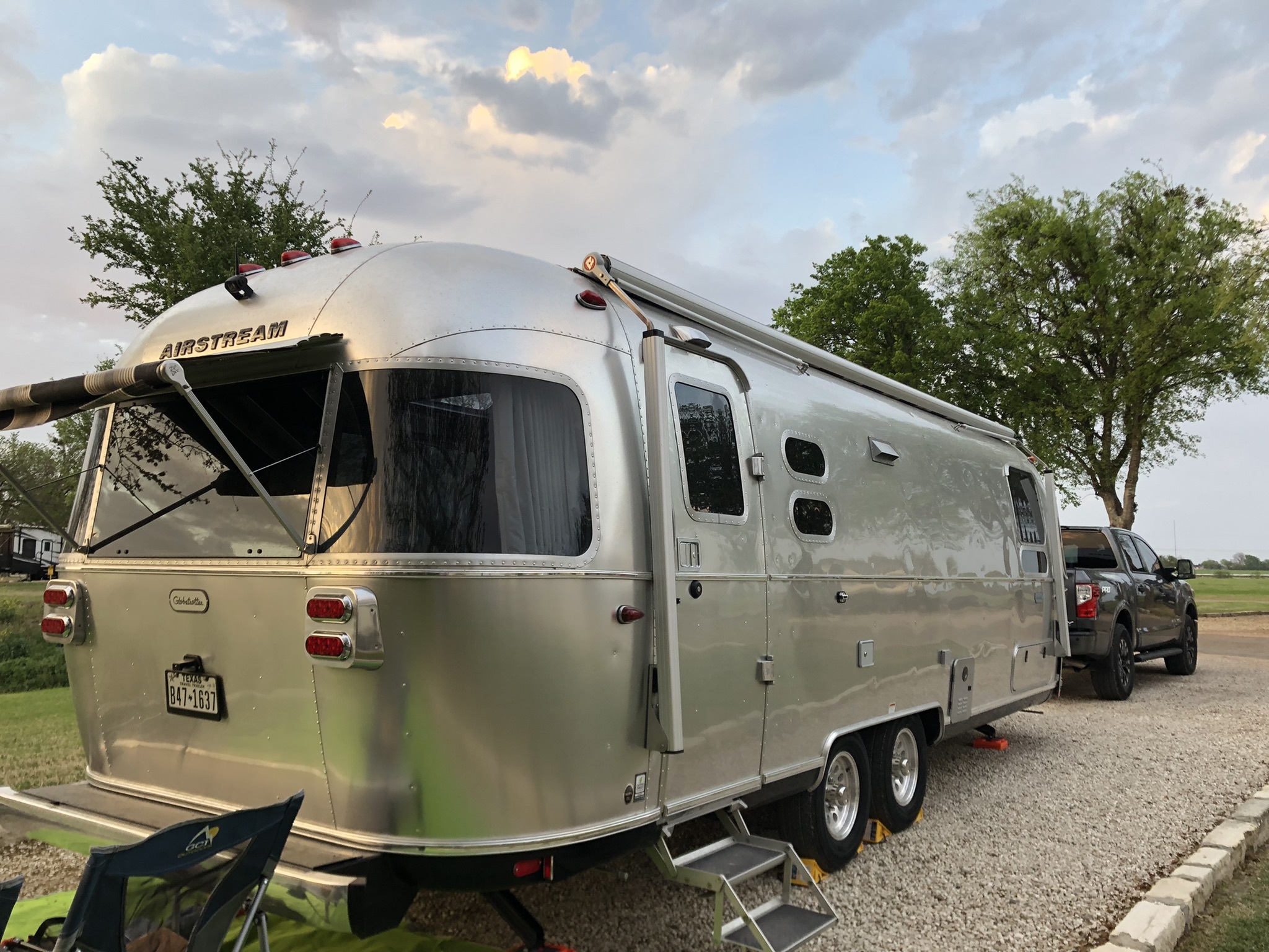 2021 Airstream GLOBETROTTER 27FB TWIN in el paso TX