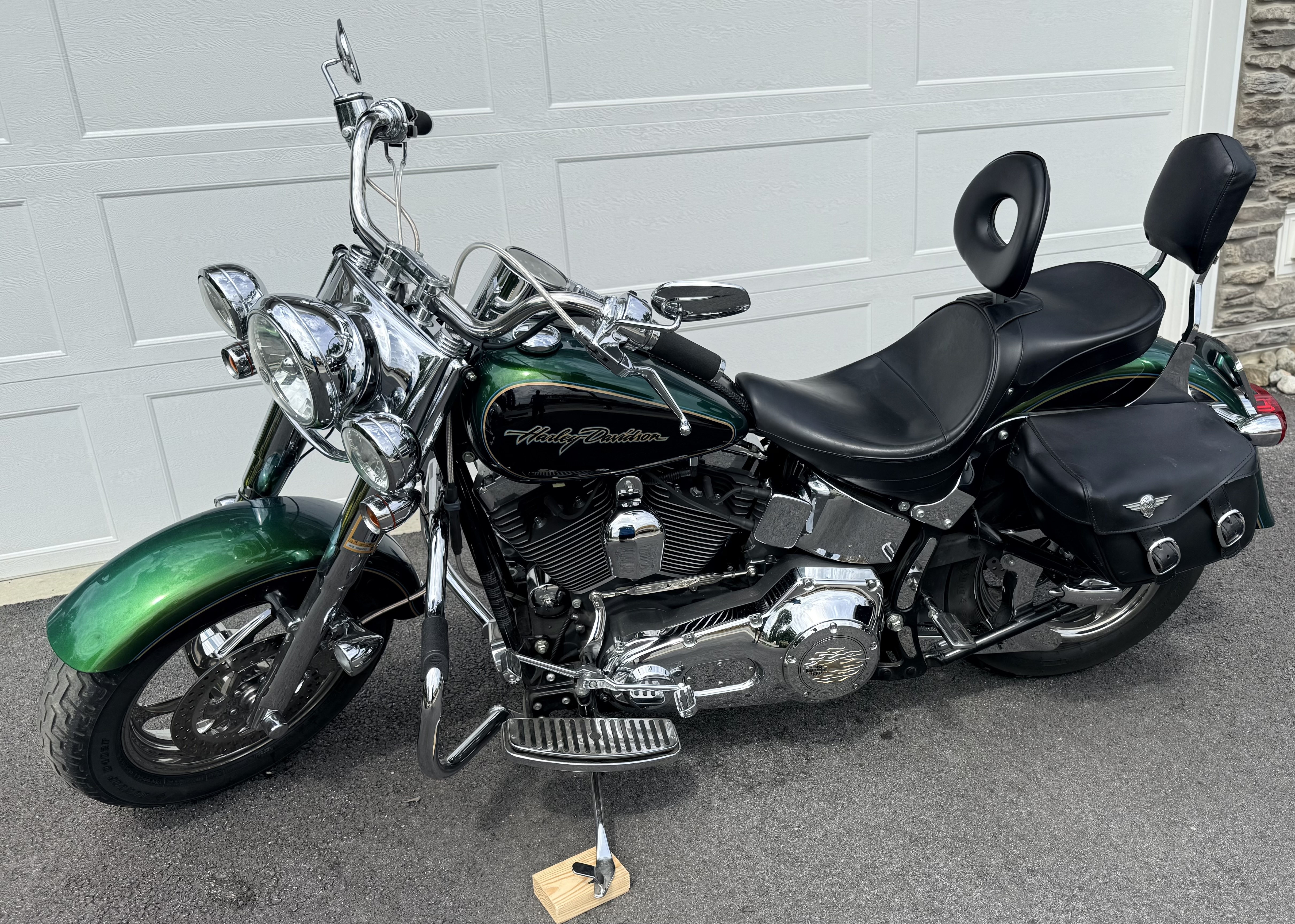 2006 Harley-Davidson FAT BOY FLSTF Custom motorcycle