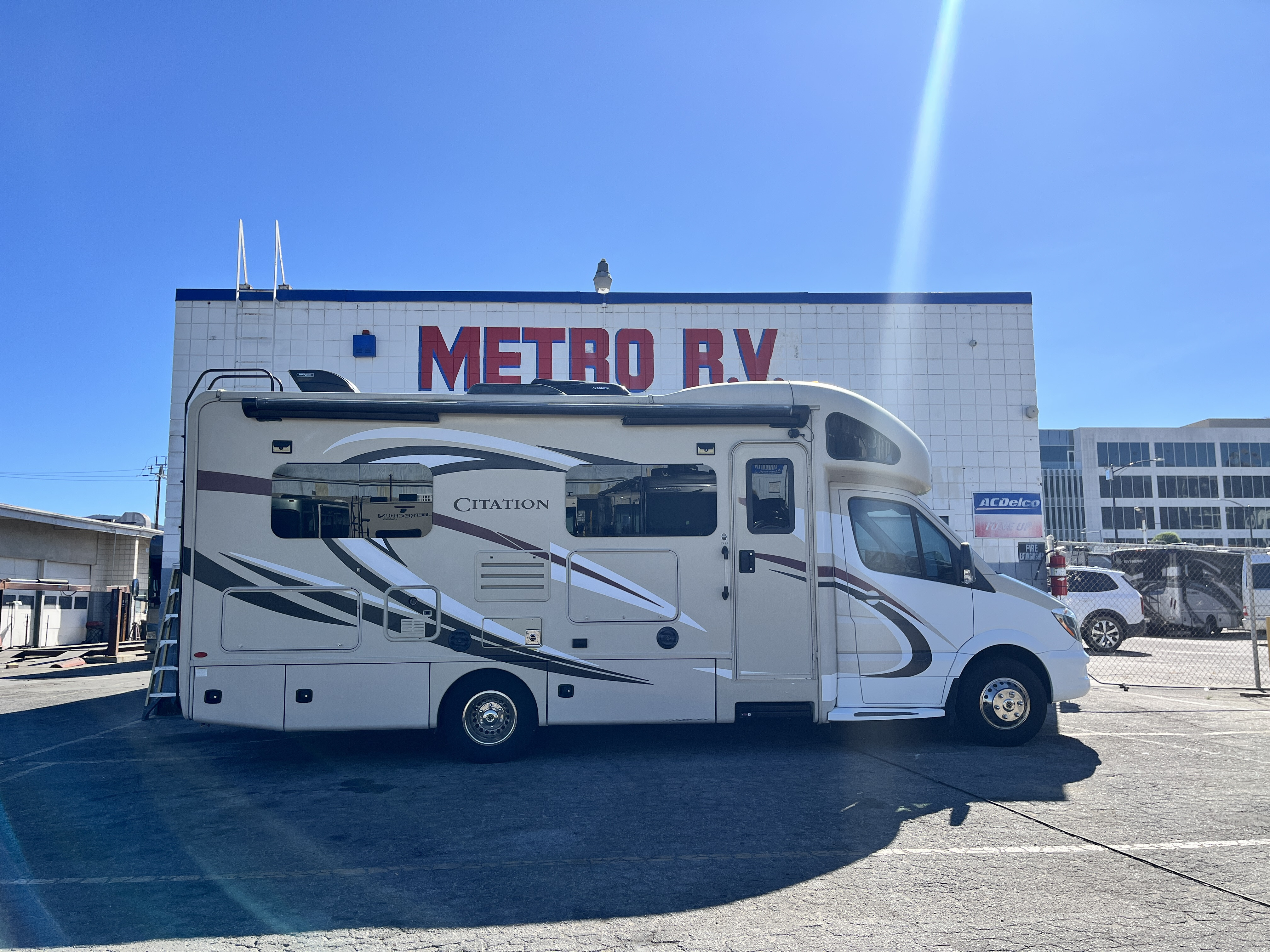 2018 Thor Motor Coach Citation Sprinter 24SJ in burbank CA