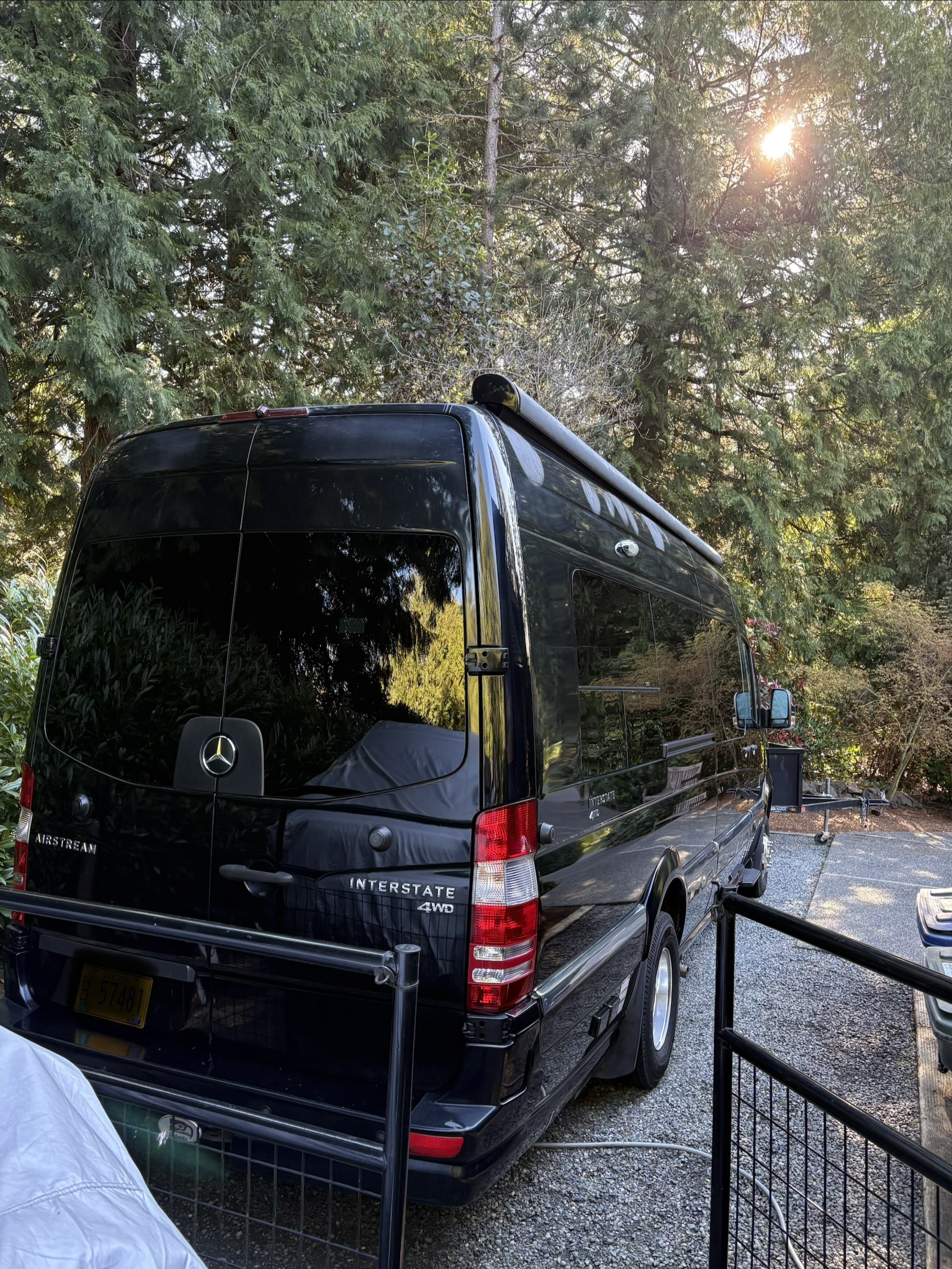 2017 Airstream INTERSTATE GRAND TOUR EXT 3500 4WD in sammamish WA