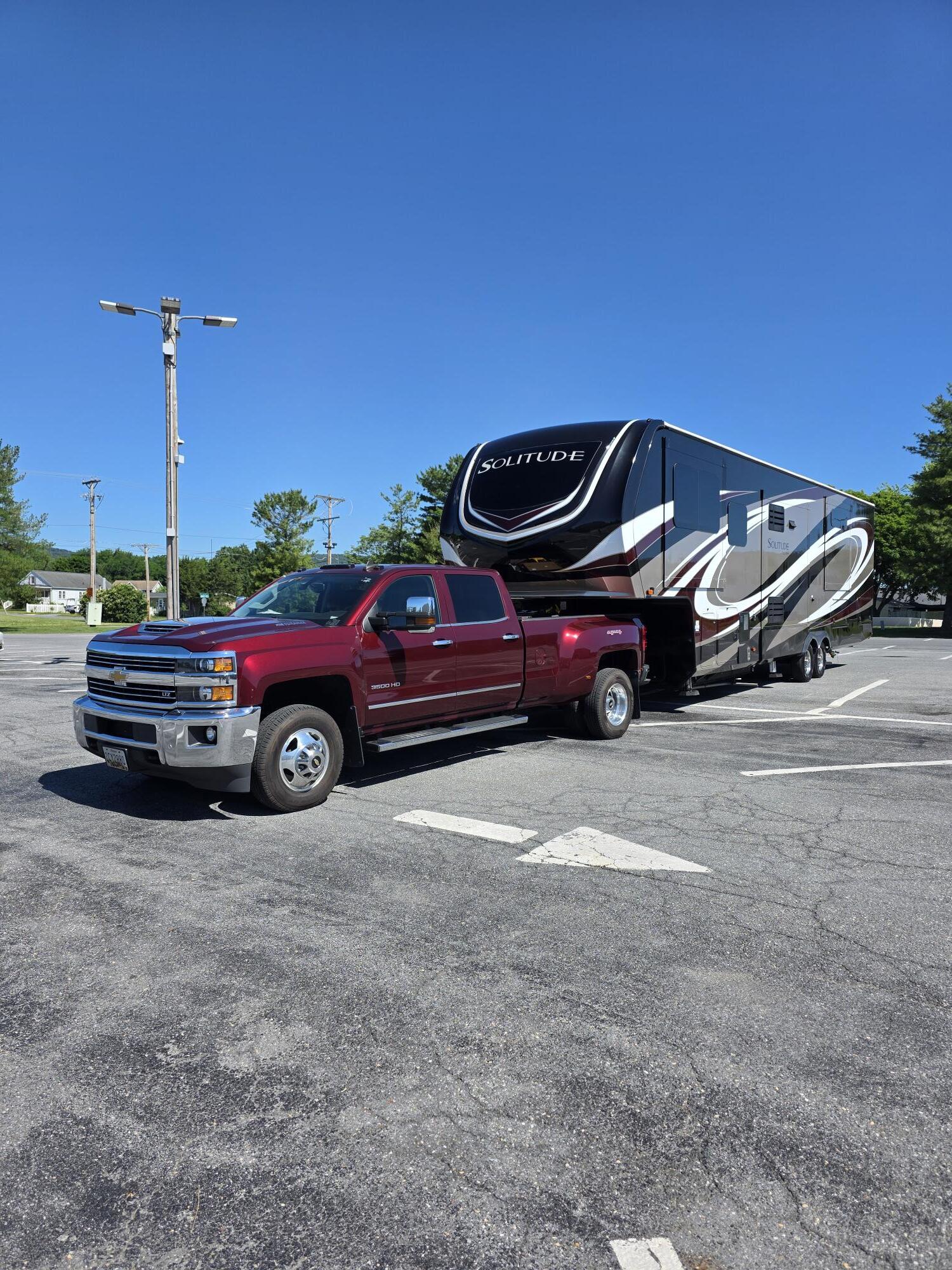 2019 Grand Design SOLITUDE 380FL in thurmont MD