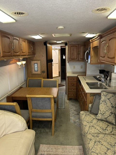 2000 Winnebago ULTIMATE ADVANTAGE 38K RV
