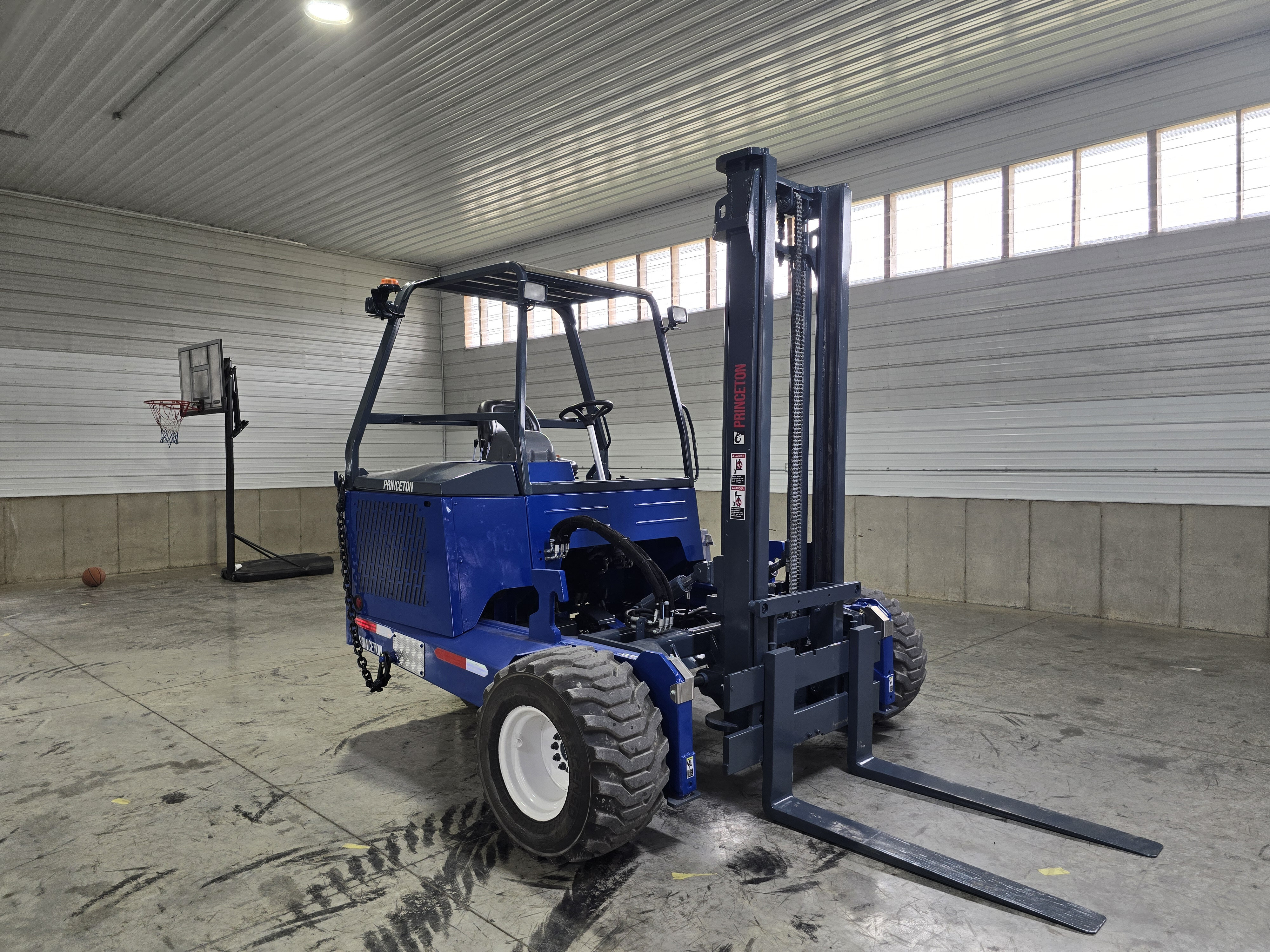 2016 Princeton PB55.3 in Grabill, IN