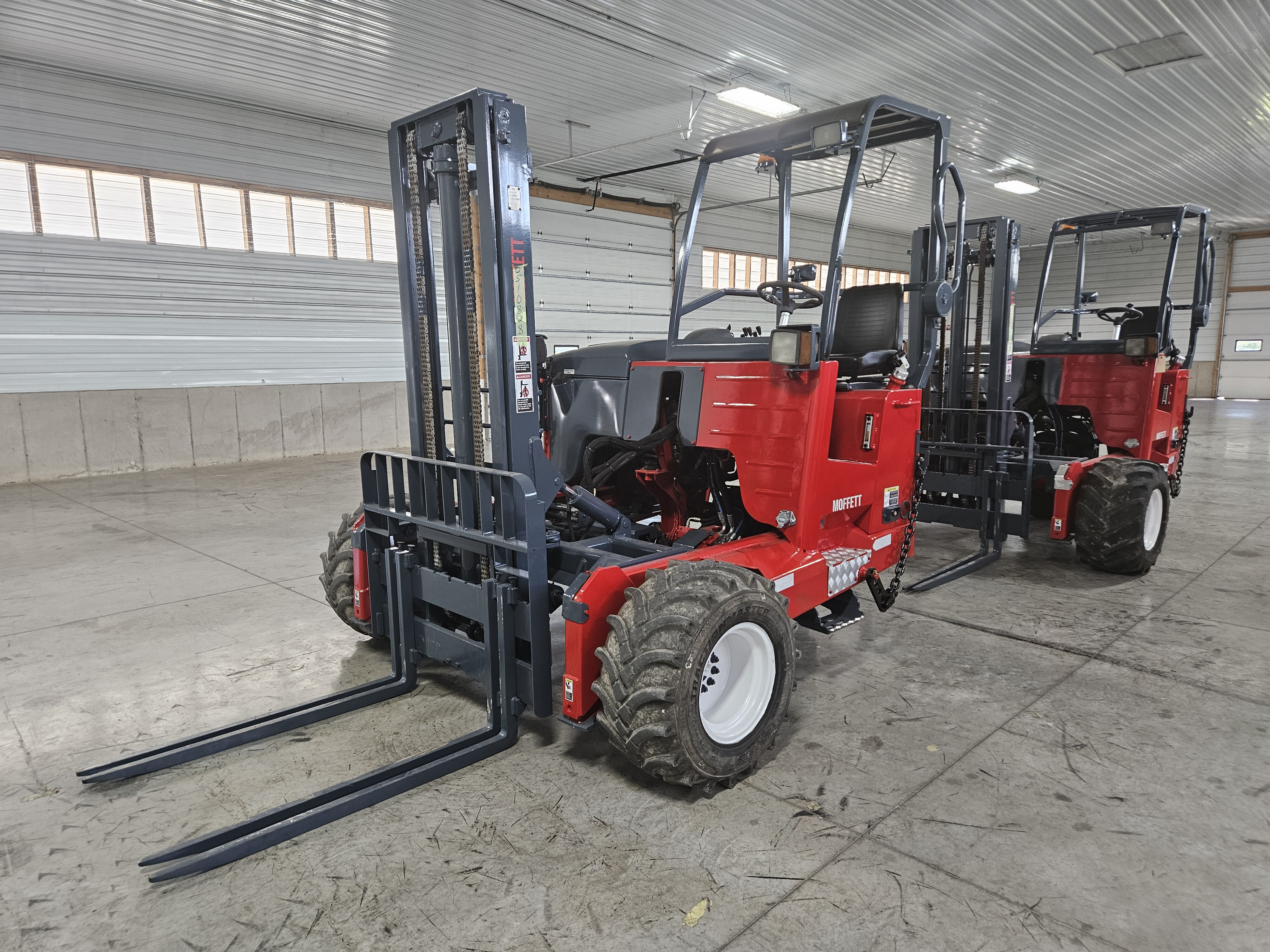 2015 Moffett M8 55.3 in Grabill, IN