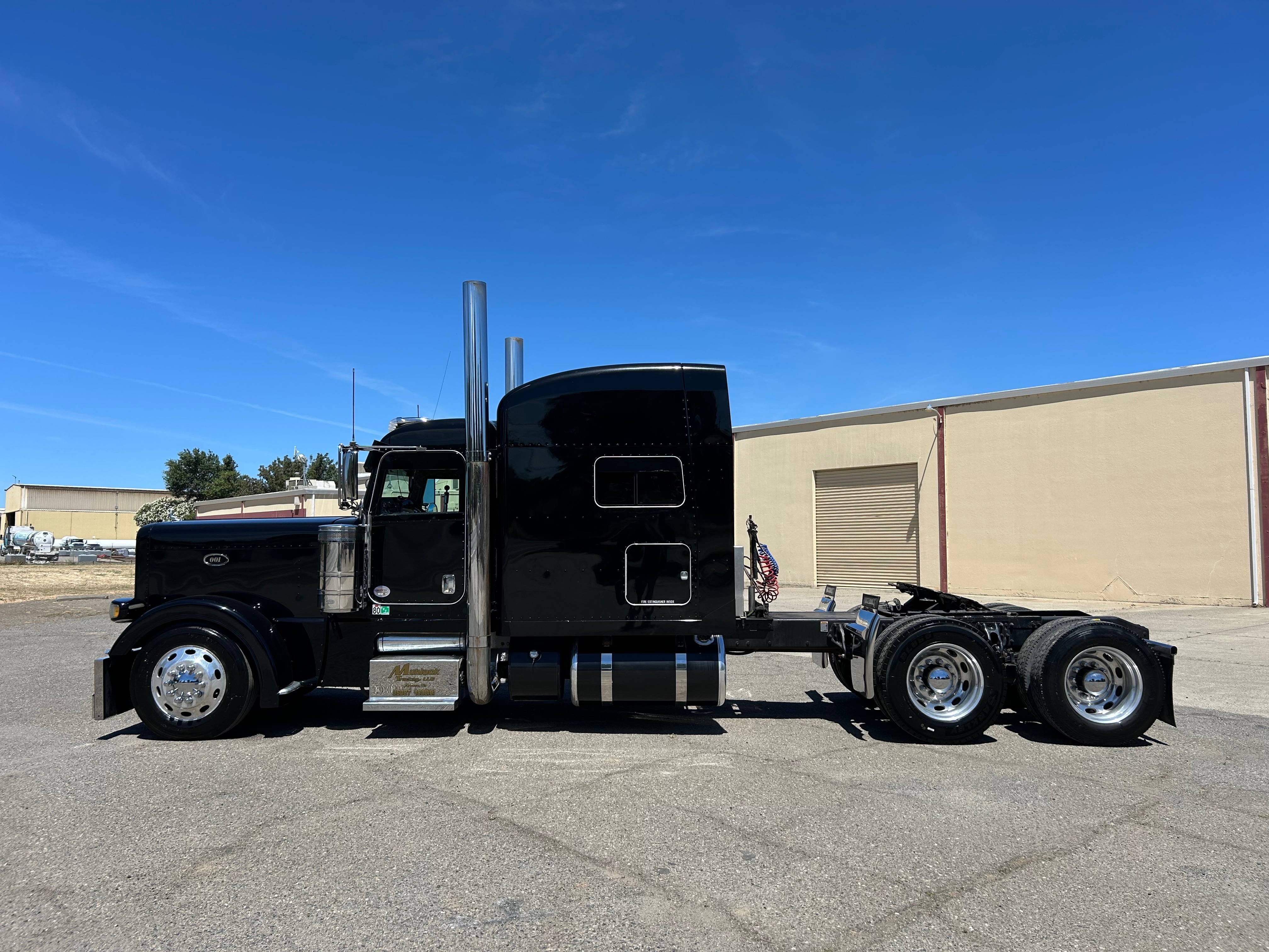 2019 PETERBILT 389 in Arbuckle, CA