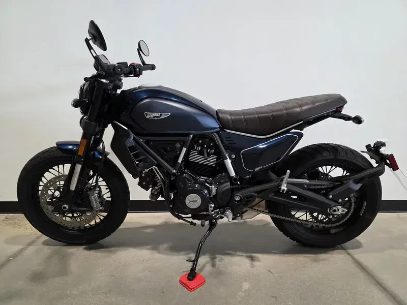 2025 Ducati Scrambler Nightshift NIGHTSHIFT in Wilmington, NC