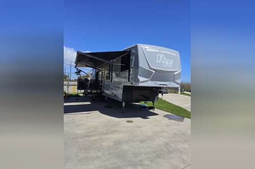 2022 Heartland Road Warrior 4275RW in frisco TX