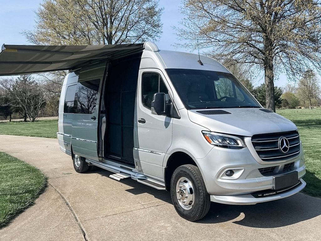 2021 Airstream Interstate Grand Tour EXT 4x4 in wheatland IN