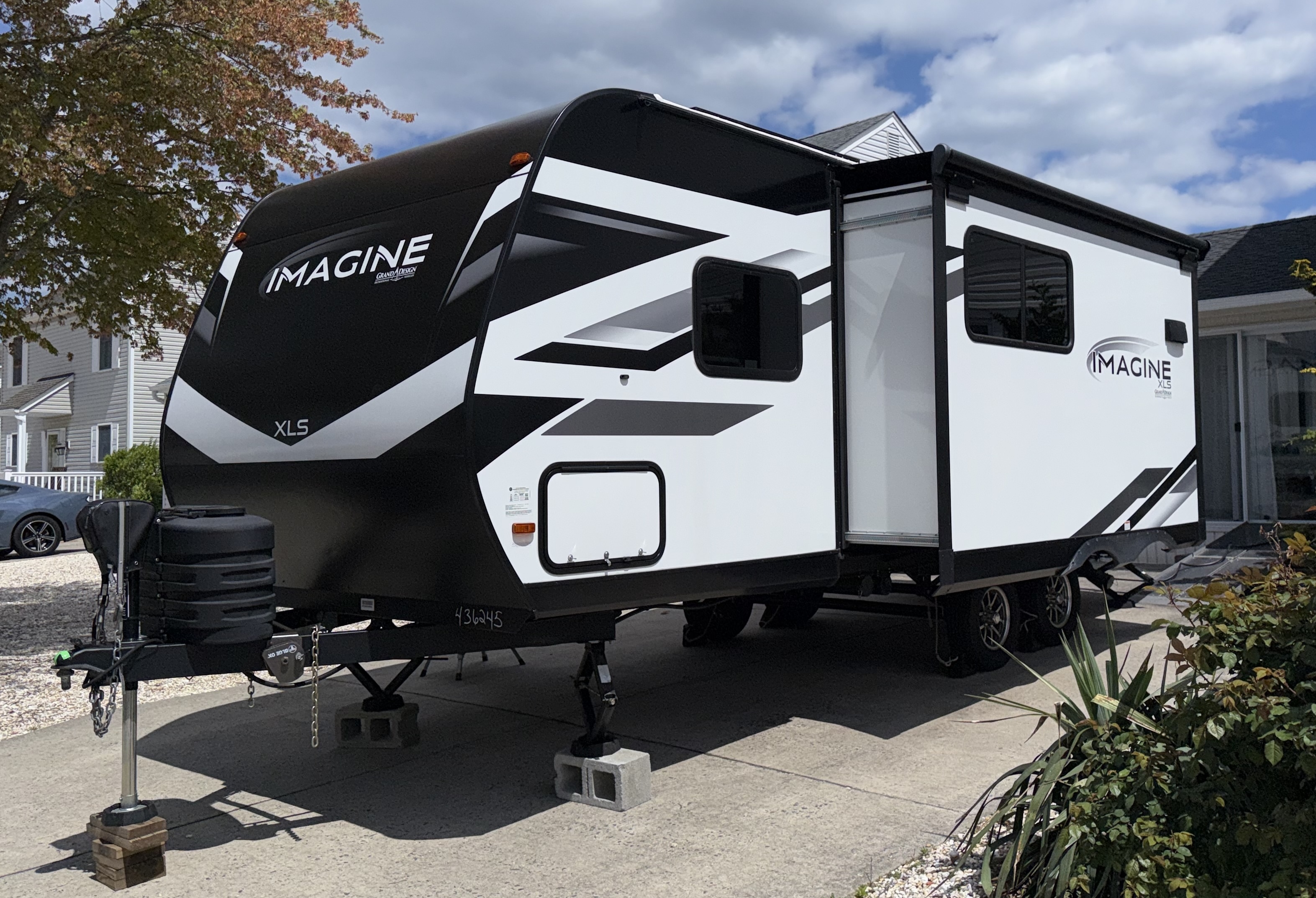 2024 Grand Design IMAGINE XLS 22MLE RV