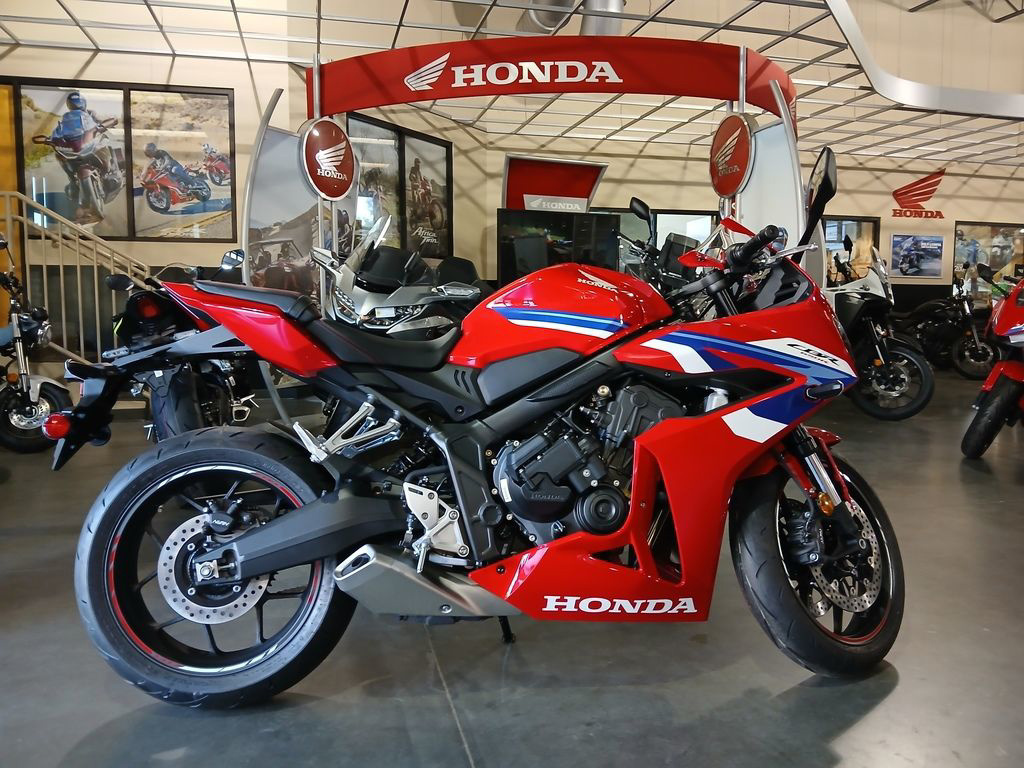 2026 Honda CBR650R E-Clutch BASE in Ocala, FL