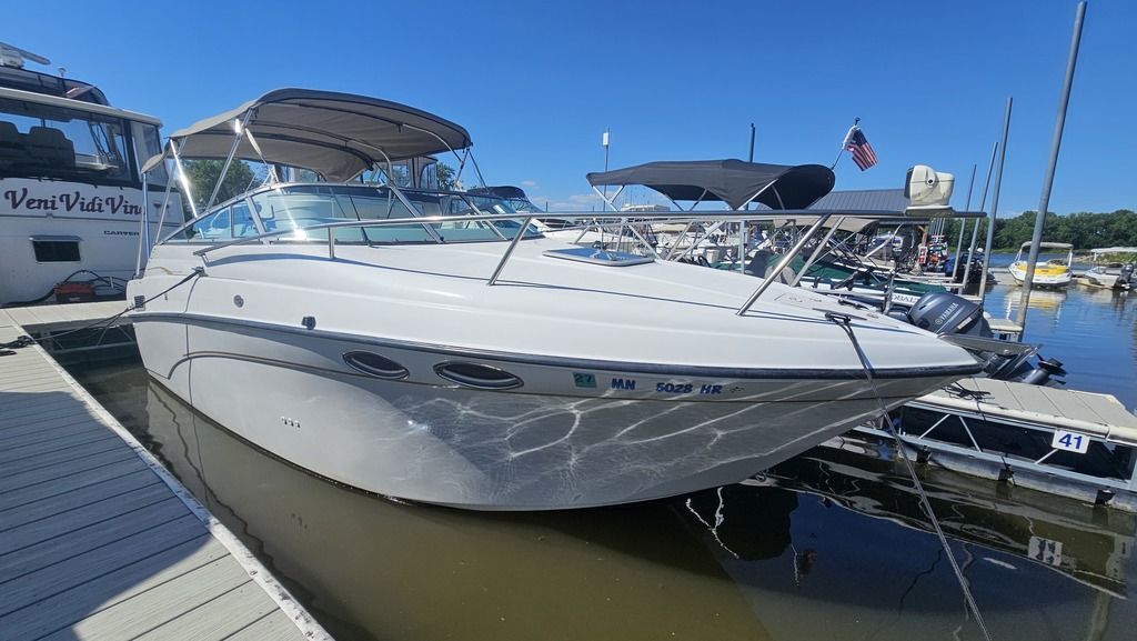 2000 Crownline 242 CR in red wing MN