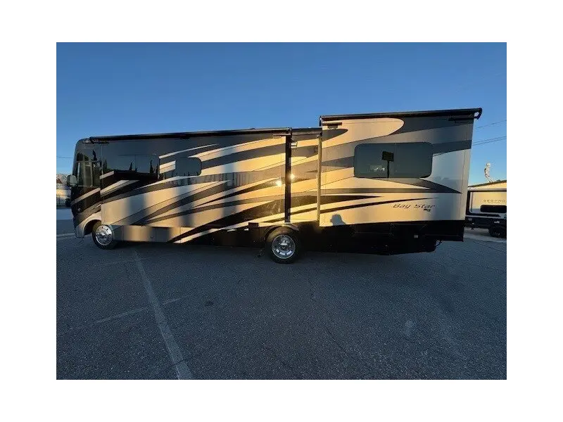 2020 NEWMAR BAY STAR 3312