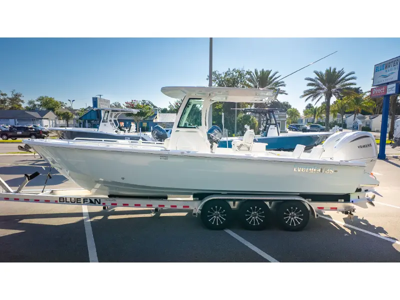 2027 Everglades 273CC