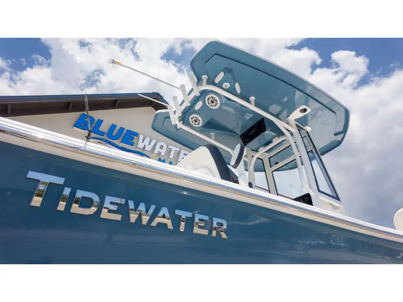 2027 Tidewater 2210 Carolina Bay