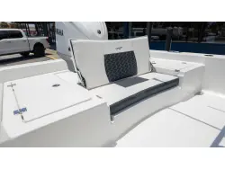 2027 Tidewater 2210 Carolina Bay