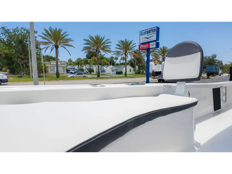 2027 Tidewater 2210 Carolina Bay
