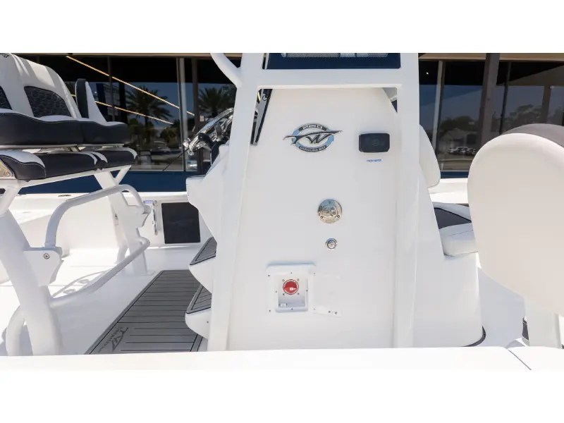 2027 Tidewater 2210 Carolina Bay