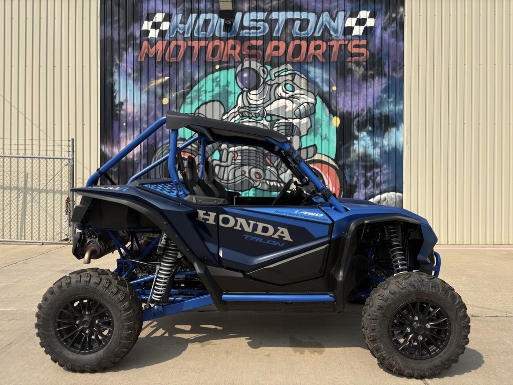 2024 Honda® Talon 1000R FOX Live Valve in webster TX